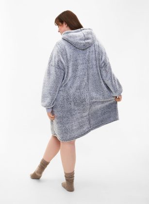 Damen Grau Übergroßes Teddykleid Mit Tasche Sonderangebot Zizzi Homewear – 1